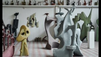 פיסול העכשיו: פלאים תלת מימדיים באמנות עכשווית