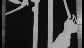 חקר מרחב שלילי: יצירת פערים אומנותיים בפחם